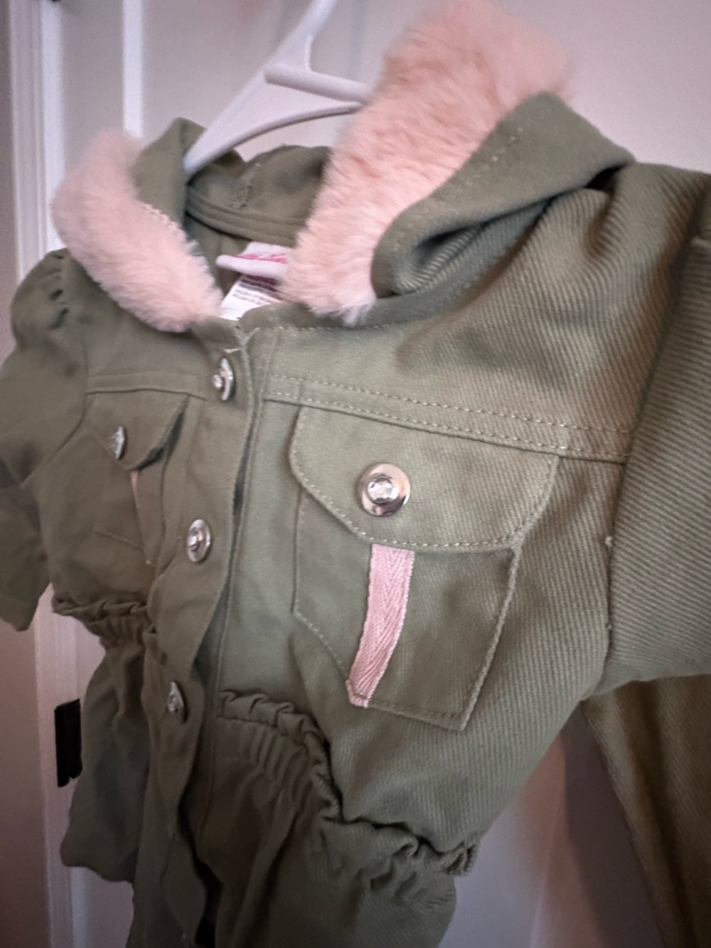 Little Lass Girl’s Olive Green Utility Jacket w/Pink Faux Fur Hood & Floral 2T - Picture 5 of 8